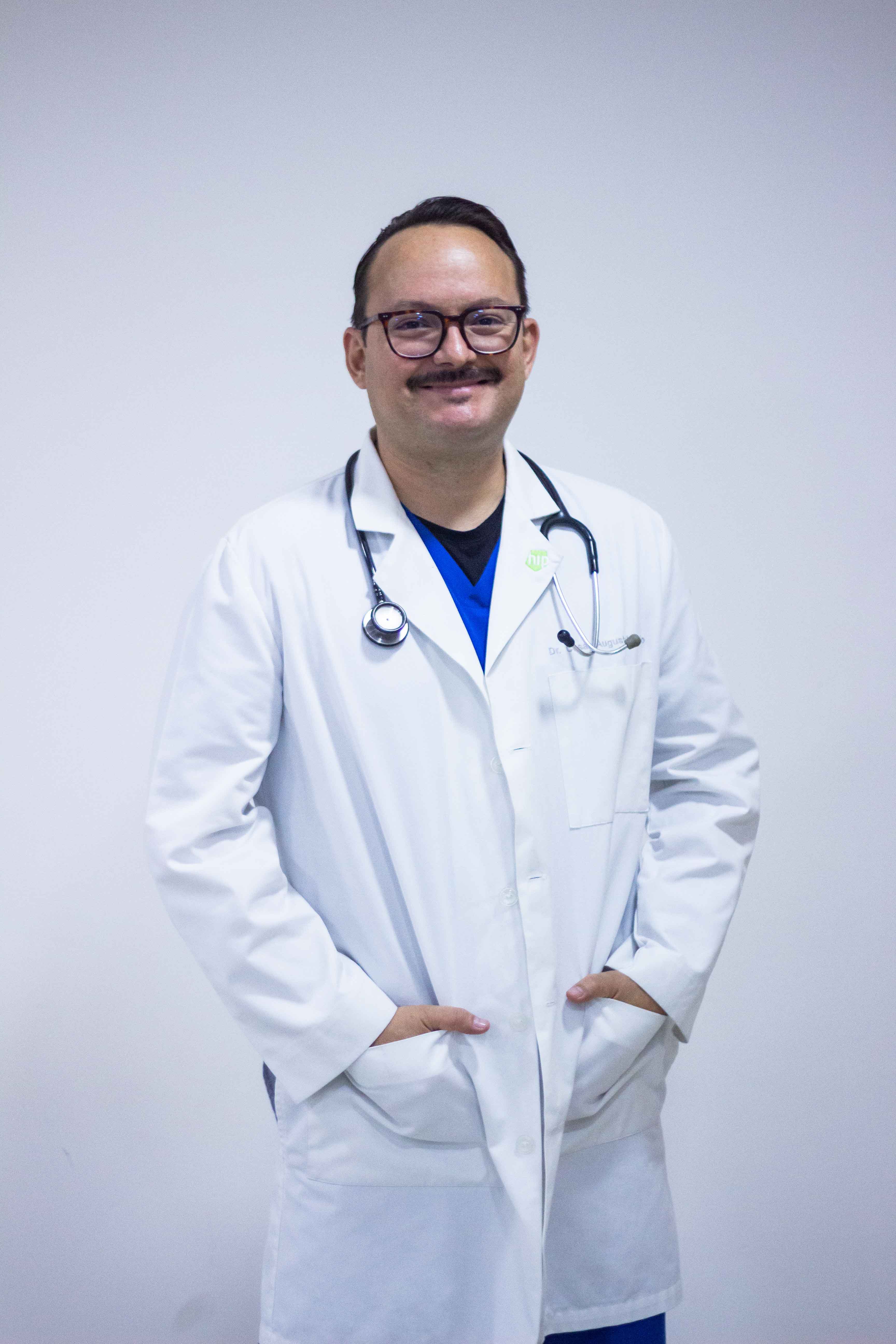 Pediatra en Mérida Dr. César