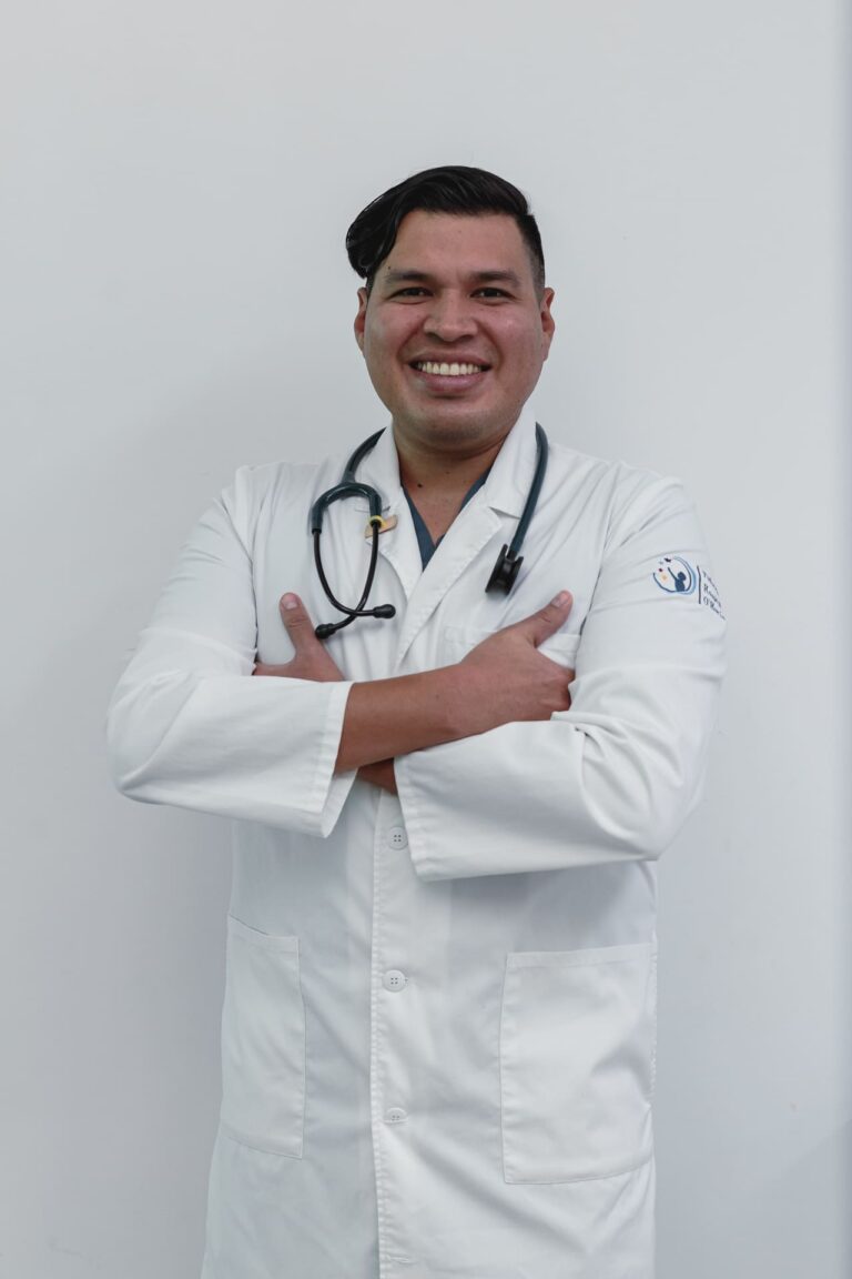 Dr. Manuel Montuy Pediatra en mérida